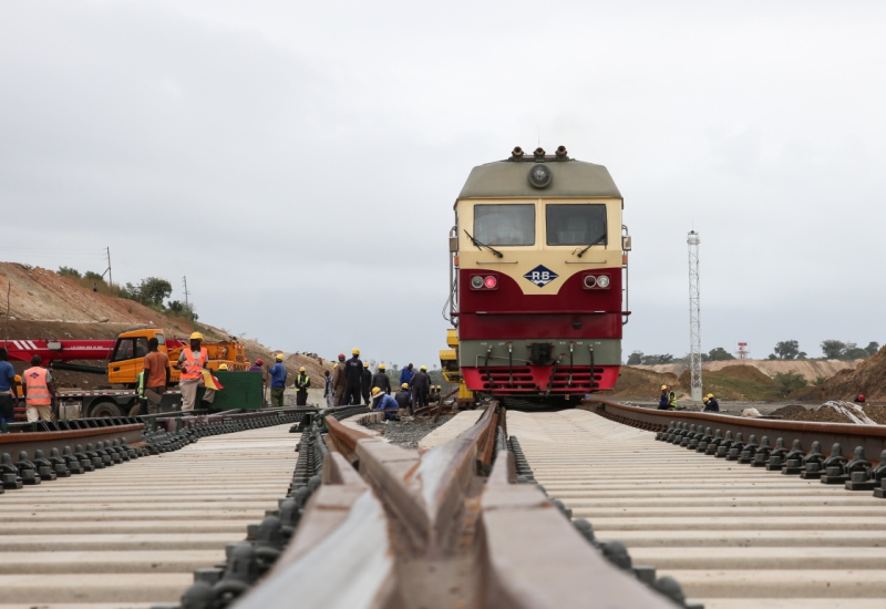 從智能手機(jī)到家電,從鐵路到大橋,中國(guó)制造正在以日益提升的實(shí)力獲得海外的認(rèn)可和接受。